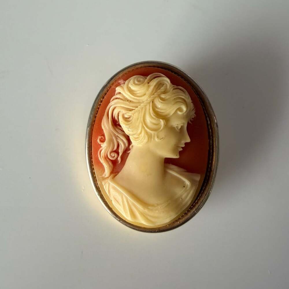 Avon Cameo Brooch Oval Locket Pin 1970s Perfume Brooch